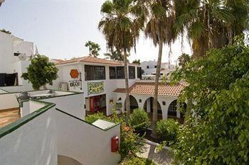 Puerto Caleta Hotel Калета де Фусте Екстериор снимка